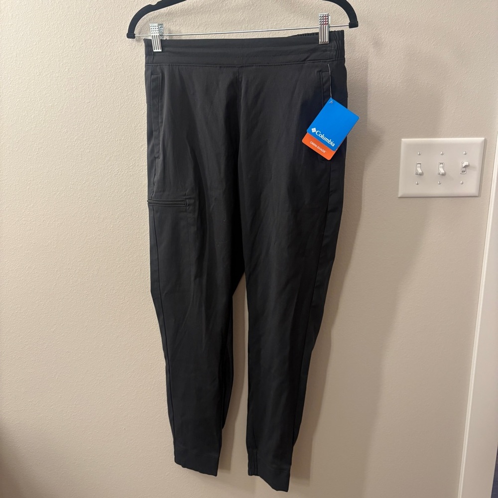 Columbia Women’s Black Jogger Pants